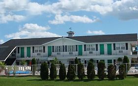 Colonial Motel